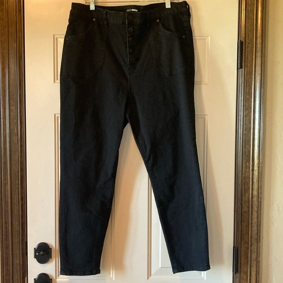 Size 18 Fashion Nova Black Button Fly Stretch High Rise Skinny Ankle Jeans - Picture 1 of 10